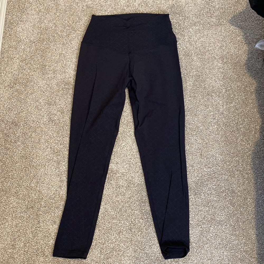 She fit boss leggings
